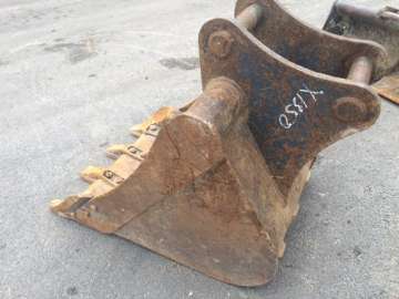 Godet Tranchee AUTRE 600mm - Porteur 8 Tonnes d'occasion