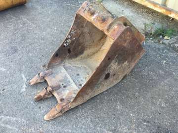 Godet Tranchee VOLVO 360mm - Pelles 2,5 Tonnes d'occasion