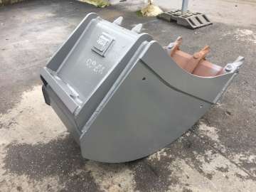 Godet Terrassement MECALAC 580mm - Sans Dents - MECALAC 8/10/11/12 d'occasion