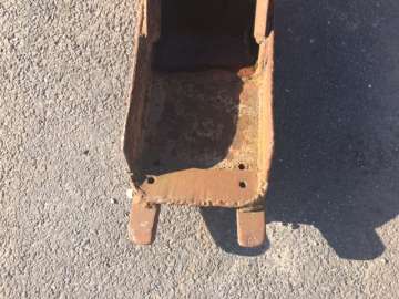 Godet Tranchee KUBOTA KX 91-3 - 260mm - Axes 40mm d'occasion