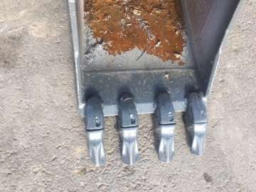 Godet Tranchee VOLVO BL71 - 430mm d'occasion