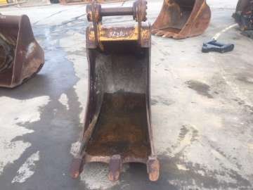 Godet Tranchee AUTRE Axes 70mm - 600mm d'occasion