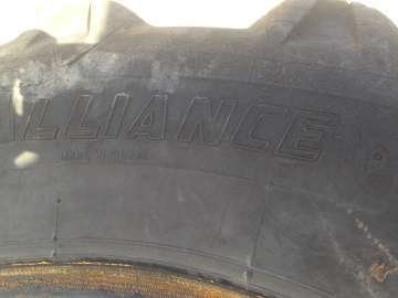 Equipments AUTRE PNEUS 16,9 /14 -28 used