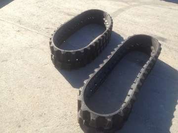 Equipments AUTRE Jeu De 2 Chenilles 300x109x35 used