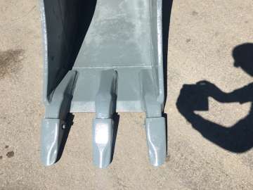 Godet Tranchee VTN 590mm - Pelles 20 Tonnes d'occasion