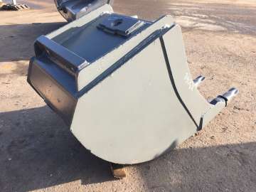Godet Tranchee MECALAC 600mm - Series 8 / 10 / 11 Et 12 d'occasion