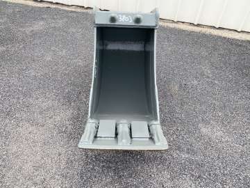Godet Tranchee MECALAC 450mm - Series 8 / 10 / 11 Et 12 d'occasion