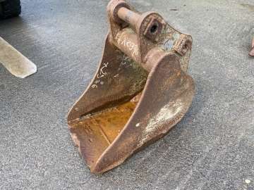 Trenching Bucket AUTRE 300mm - Axes 35mm used