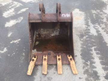 Godet Terrassement AUTRE 430mm - Axes 35mm d'occasion