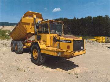 Articulated Dumper VOLVO A20 used