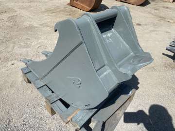 Godet Tranchee ARDEN EQUIPMENT QA10/QA11-450mm Pelles 2,6 à 6 T d'occasion