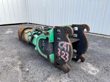 Brise Roches MONTABERT V1800 (20-35 Tonnes) d'occasion