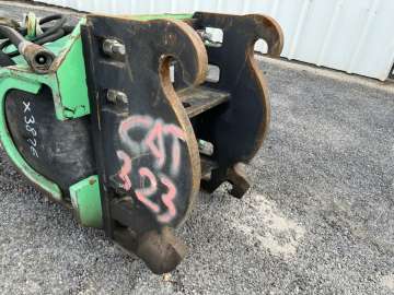 Brise Roches MONTABERT V1800 (20-35 Tonnes) d'occasion