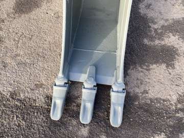 Godet Tranchee AUTRE 500mm - Axes 70mm d'occasion