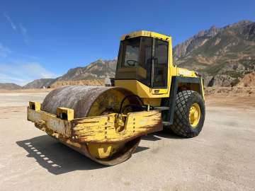 BOMAG BW 213 D-2 used