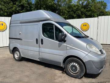 Fourgon RENAULT TRAFIC d'occasion