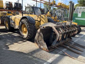 Telehandler CATERPILLAR TH330B used