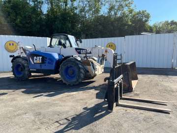 Telehandler CATERPILLAR TH414 used