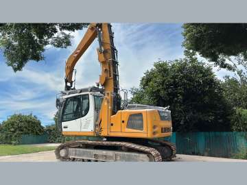 Handling/Waste Excavator LIEBHERR LH22 C LITRONIC used