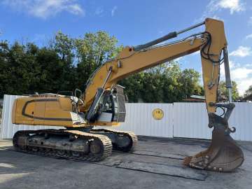 Excavator (Tracked) LIEBHERR R936 LITRONIC used