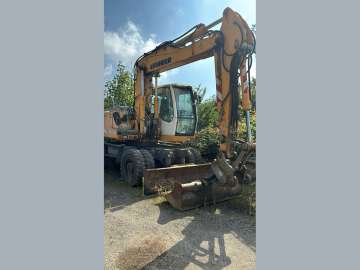 Excavator (Wheeled) LIEBHERR A900C LITRONIC used