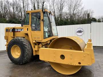 CATERPILLAR CS-563 AW d'occasion