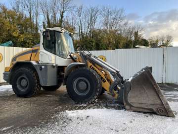 Ładowarka Kołowa LIEBHERR L538 używane