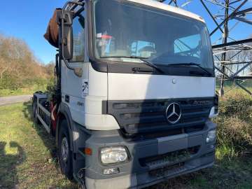 Ampliroll Truck MERCEDES ACTROS 2541 used