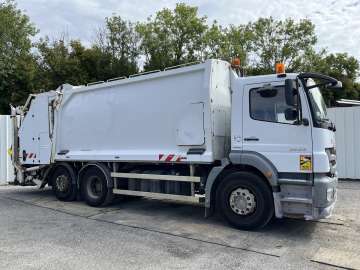 Benne à Ordures Ménagères MERCEDES AXOR 2533 d'occasion