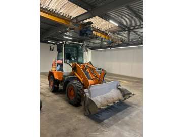 Skid Steer Loader LIEBHERR L507 STEREO used