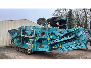 Cribleuse POWERSCREEN WARRIOR 1400X d'occasion