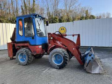 Backhoe Loader KUBOTA R520 used