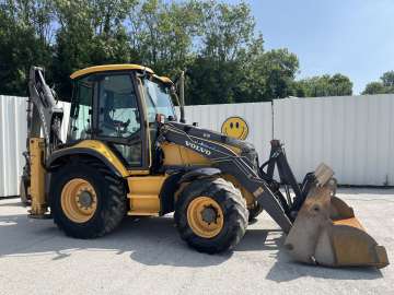 Tractopelle VOLVO BL71B d'occasion