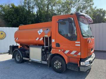 Camion Citerne RENAULT MIDLUM 180 DCI d'occasion