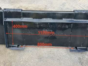 Godet Chargeur BOBCAT 1700mm d'occasion