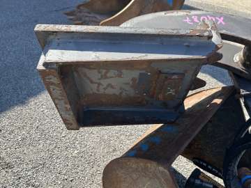 Benne Preneuse KINSHOFER 450mm - Pelles 8 Tonnes d'occasion