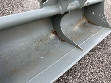 Godet Curage AUTRE 1500mm Axes 60 d'occasion