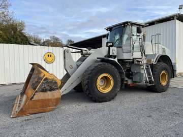 Chargeur Sur Pneus CATERPILLAR 962K d'occasion