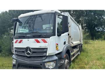 Benne à Ordures Ménagères MERCEDES ANTOS 2533 d'occasion