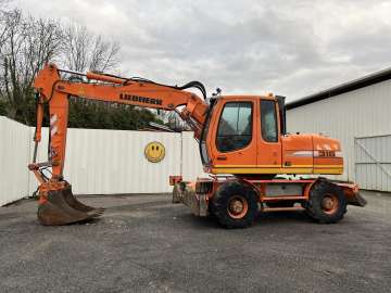 Pelle Sur Pneus LIEBHERR A316 LITRONIC d'occasion