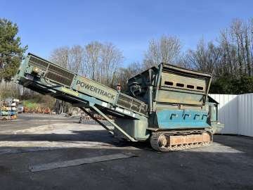 Cribadora POWERSCREEN POWERTRACK 800 de ocasión