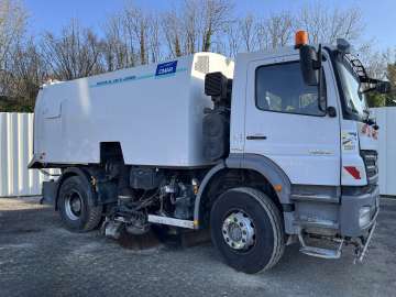 Balayeuse MERCEDES AXOR 1829 d'occasion