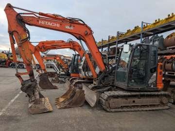 Excavator (Tracked) used for heavy construction, hydraulic