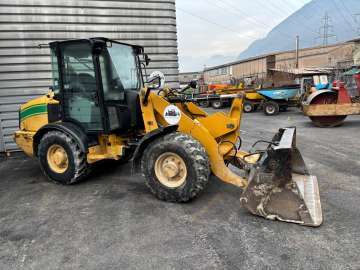 CATERPILLAR 906H d'occasion