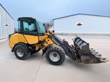 Mini Chargeur - Chargeur Compact < 7 Tonnes VOLVO L25B-P d'occasion