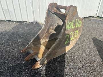 Godet Tranchee VOLVO S70 / S7 - 680mm d'occasion