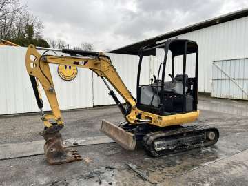Mini Pelle CATERPILLAR 302.7DCR d'occasion