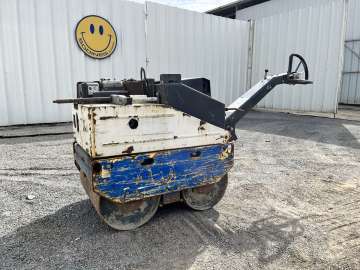 Compacteur à Main BOMAG BW65H d'occasion