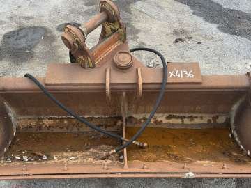 Godets Curage Orientable AUTRE 2000mm - Axes 70mm d'occasion