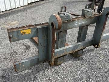Fourche LIEBHERR 1460mm - 9618816 d'occasion